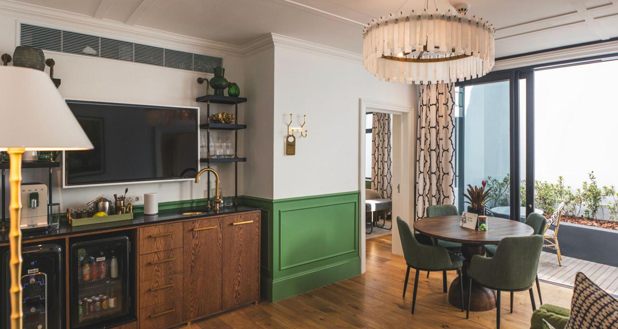 Two-Bedroom Suite,1694552253:JPEG